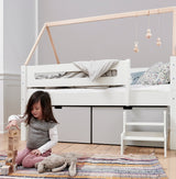 Junior bed ladder