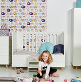 Shared bed rail for baby bed