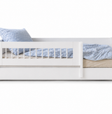 Huxie white children's bed with the option of a colored safety rail, Amon