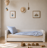 Huxie Montessori floor bed with slat base
