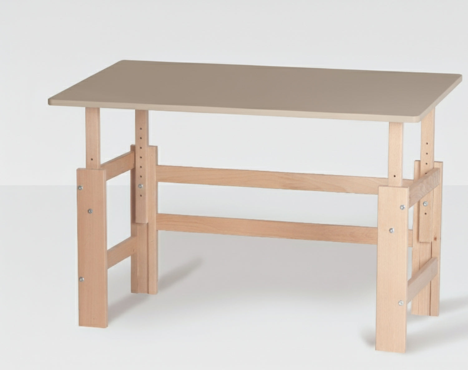Adjustable desk with beech frame 